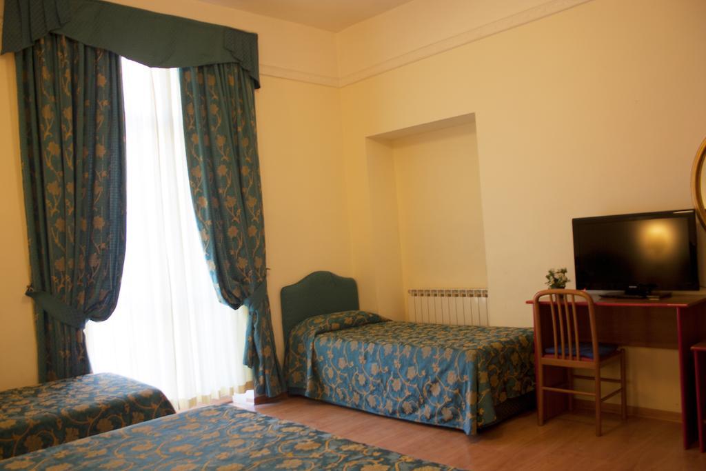 Hotel Giada Roma Phòng bức ảnh