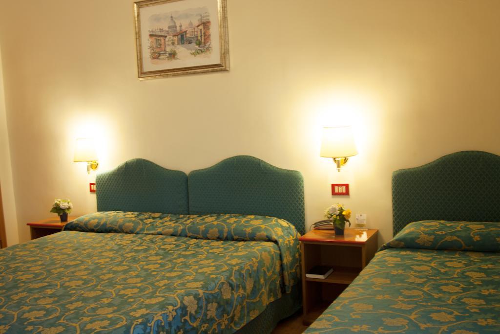 Hotel Giada Roma Phòng bức ảnh