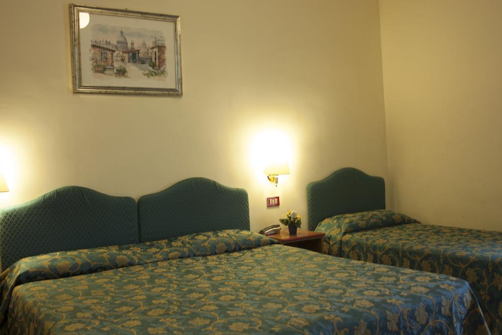 Hotel Giada Roma Phòng bức ảnh