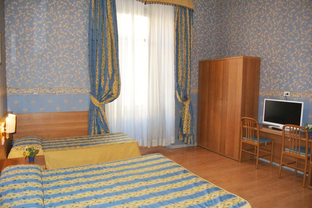 Hotel Giada Roma Phòng bức ảnh