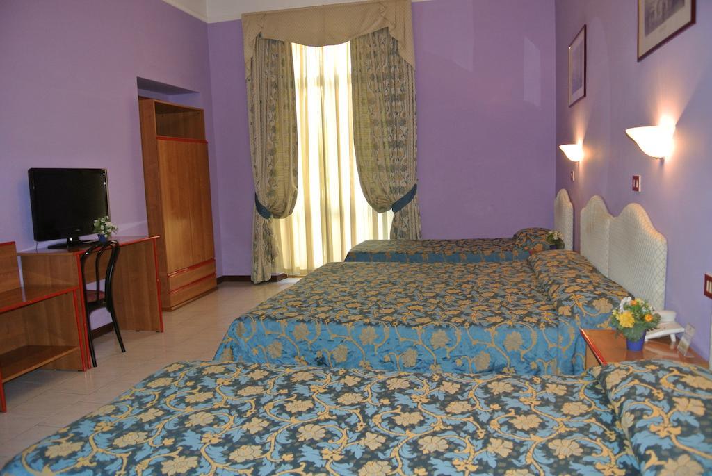 Hotel Giada Roma Phòng bức ảnh