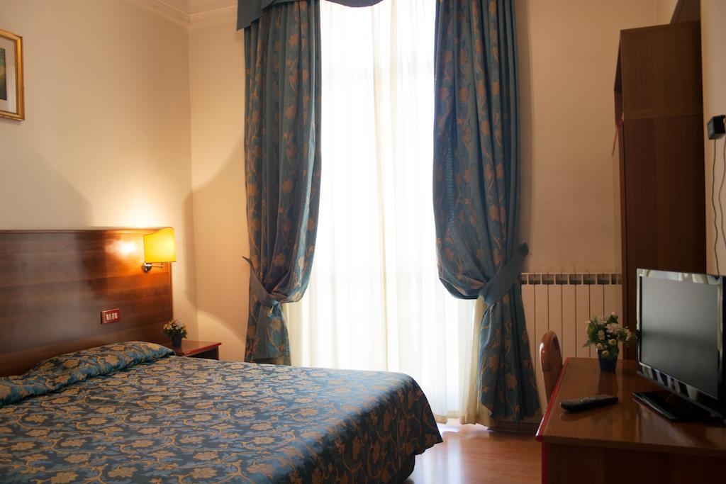 Hotel Giada Roma Phòng bức ảnh